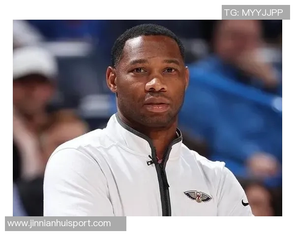 鹈鹕老板表示解雇威利格林的决定由杜马斯负责评估教练与球员表现