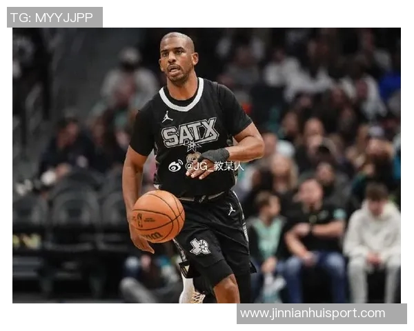 保罗谈球队训练营表现强调互信是成功的关键因素