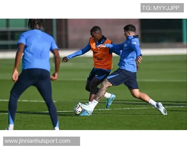 伊劳拉期待塞梅尼奥长期留队并确认他能参加对切尔西的比赛