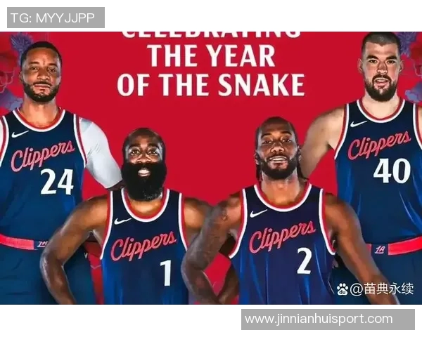 哈登小卡第三节体力透支哈登上半场主动请求休息引关注