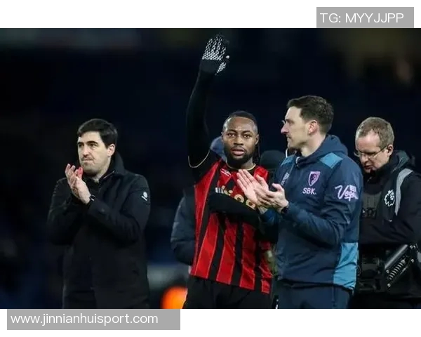 电讯报称曼联曼城红军争夺塞梅尼奥切尔西不愿打破薪资结构